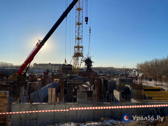 В Оренбурге на территории бывшего завода «Металлист» начали возводить новый жилой комплекс