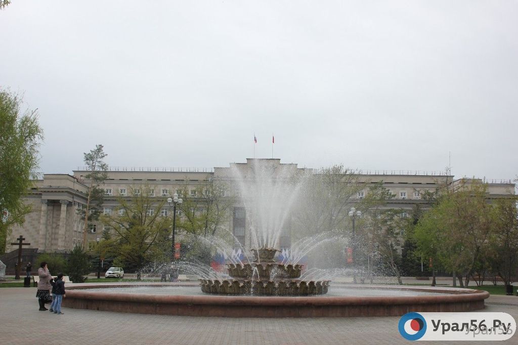 Главный фонтан Оренбурга отключат на несколько дней из-за ремонтных работ