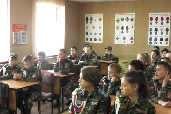 Ученики школы № 53 Орска встретились с сотрудниками и ветеранами ФСБ России