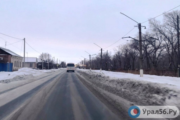 Министр Александр Полухин поручил администрации Орска усилить работу по вывозу снега с улиц города