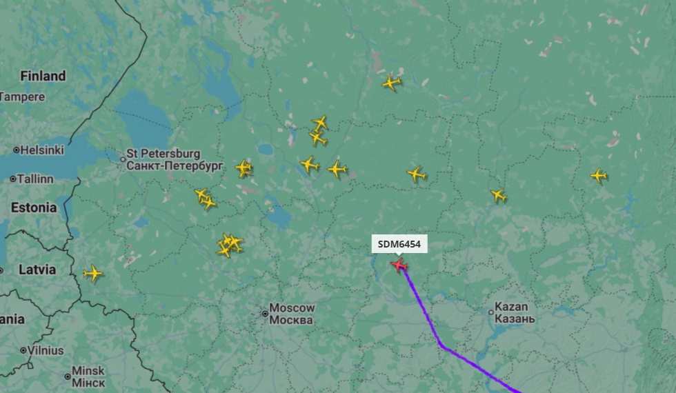 Самолет из Оренбурга на карте сервиса flightradar