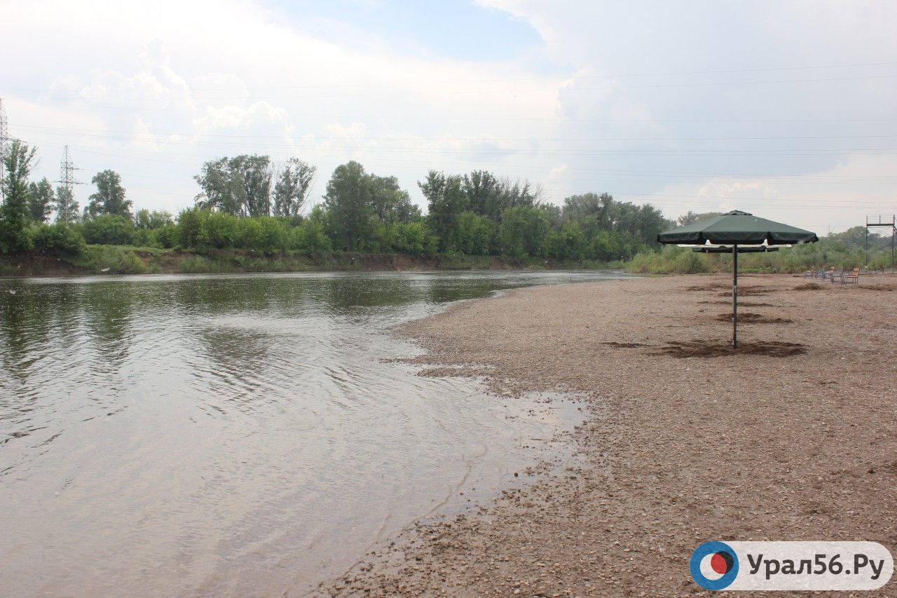 На некоторых пляжах Оренбургской области вода в водоемах не соответствует гигиеническим нормам