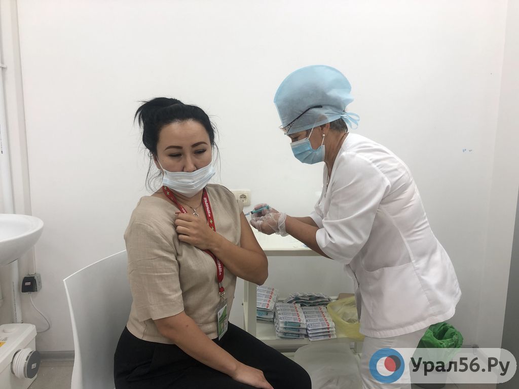 Вакцинация в Оренбургской области. Фото из архива