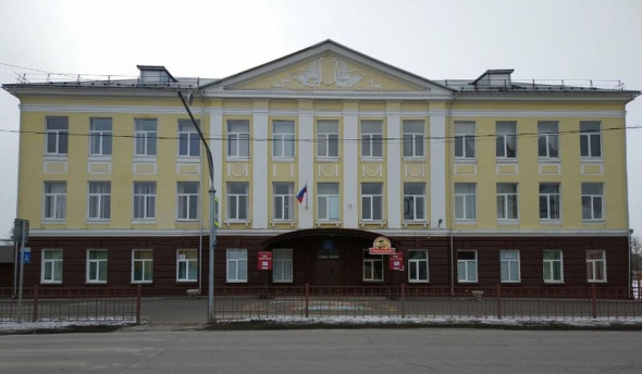 Прокуратура Оренбурга через суд добилась проведения капремонта в школе №53