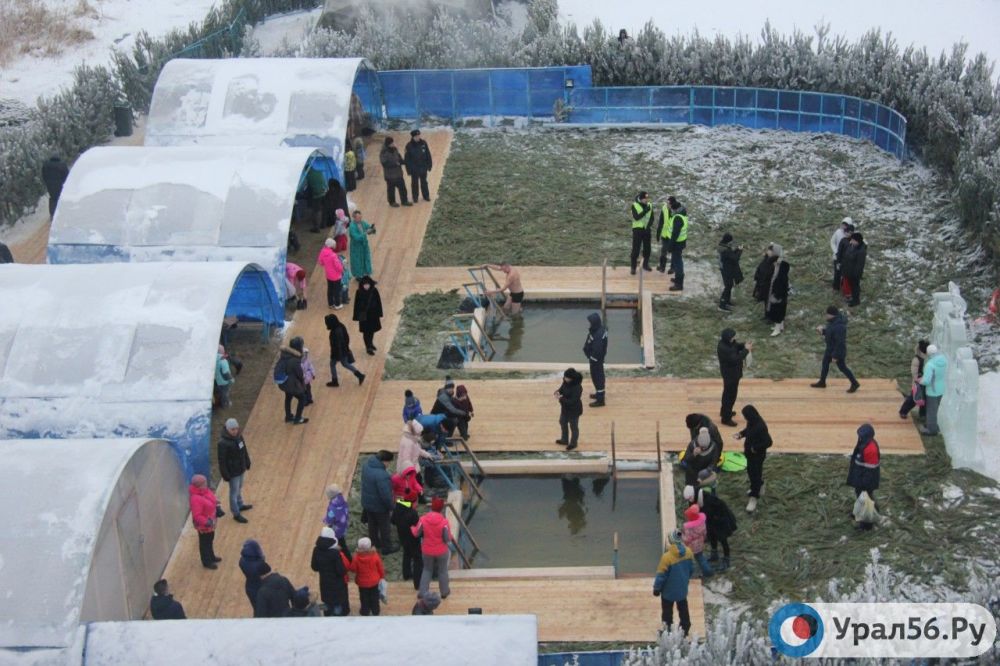 Купель на реке Урал в Оренбурге. Фото из архива