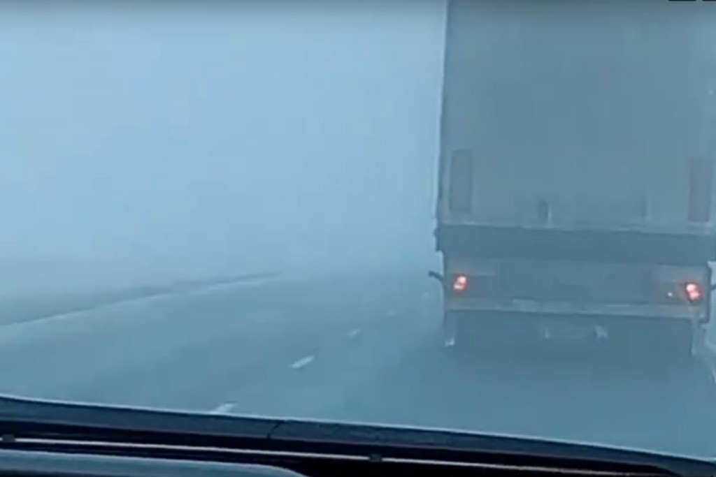 Стоп-кадр видеозаписи, сделанной очевидцами