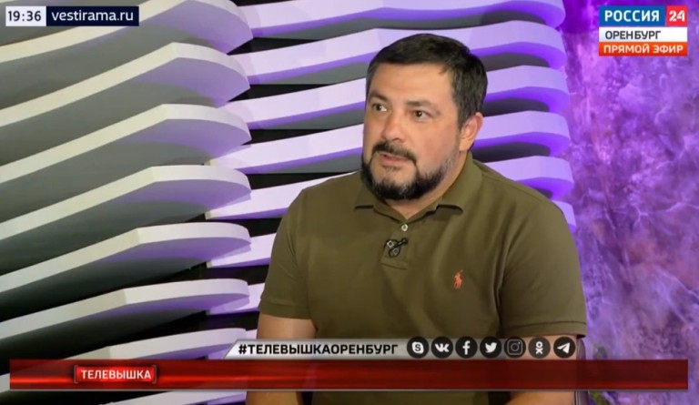 «Подстегнуть администрацию и поставить в неудобное положение»: Депутаты и бизнесмены Оренбурга решили на свои деньги купить баки и обустроить площадки для сбора ТКО