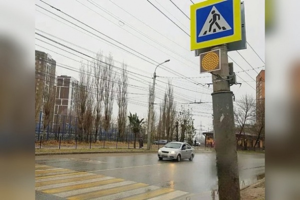 36 новых светофоров установили на пешеходных переходах Оренбурга в 2021 году
