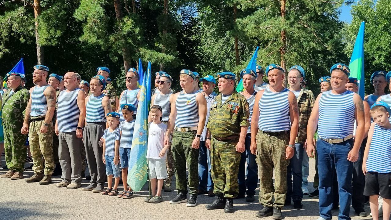 День ВДВ в Оренбурге. Фото администрации города