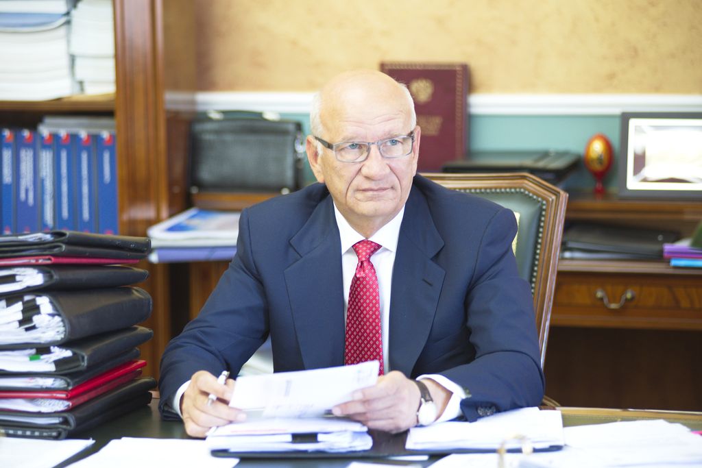 Юрий Берг рекомендует повысить ответственность местных чиновников за долги перед бизнесом