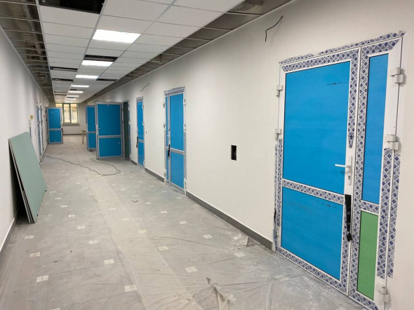 Первый этап ремонта корпуса №5 Оренбургской областной клинической больницы завершен на 75%
