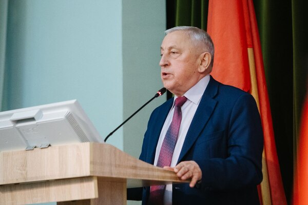 Кандидат в президенты от КПРФ Николай Харитонов