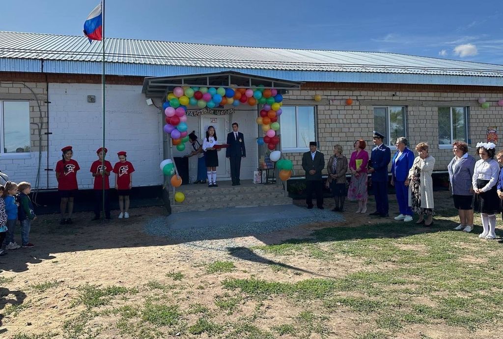 Открытие школы в Можаровке. Фото: прокуратура Оренбургской области