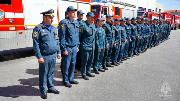 Оренбургские пожарные покинули Тюменскую область, где помогали тушить природные пожары 