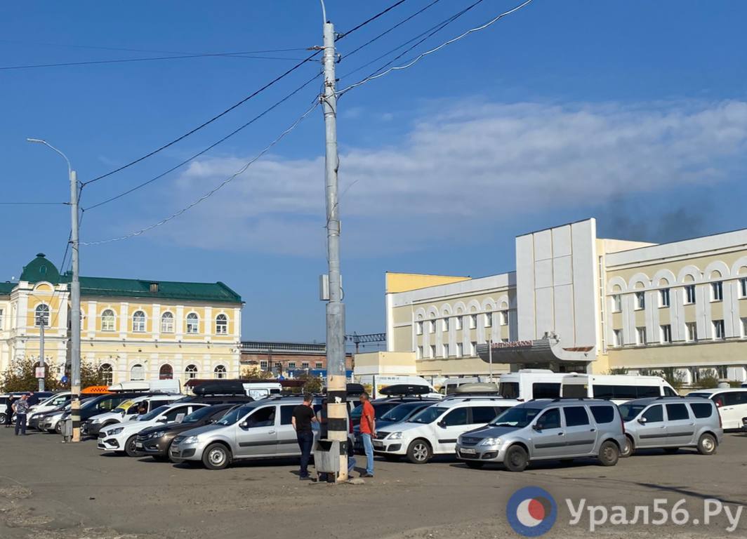 Привокзальная площадь в Оренбурге, 25 сентября