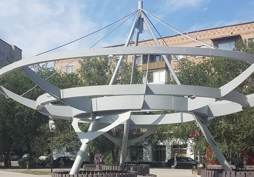 Та самая инсталляция в сквере Гагарина. Фото ОНФ