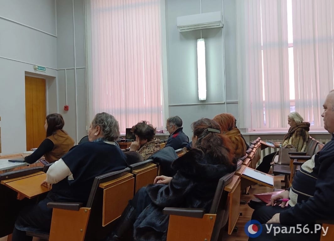 В Ленинском районном суде 