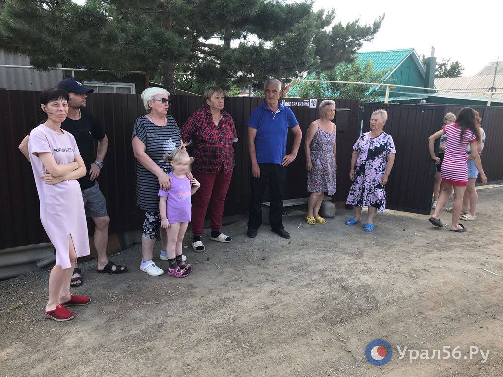 Жители поселка, которые страдают из-за проблем с водой