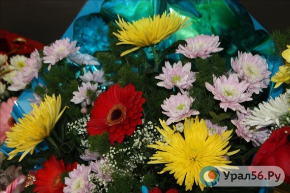 Какие цветы в 2019 году будет дарить администрация Оренбурга?