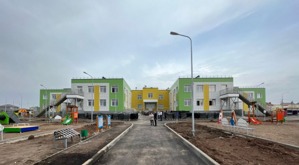 В Оренбурге подрядчик получил предупреждение за срыв сроков строительства детского сада в п. Ростоши 