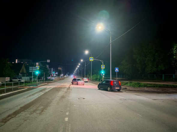 Перешла на красный: В Оренбурге водитель сбил девушку на пешеходном переходе