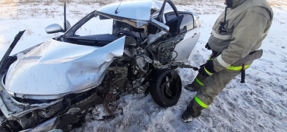 Авария на автотрассе Оренбург – Казань. Водитель погиб, пострадавший пассажир отправлен в больницу