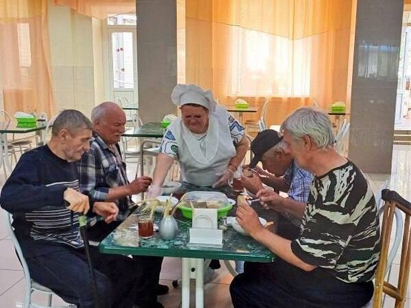 Проживающие Обоянского дома социального обслуживания