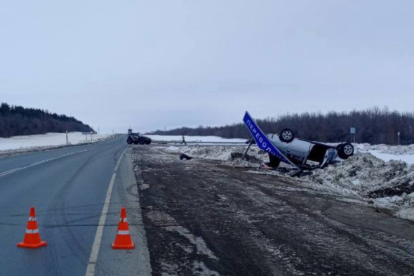 На трассе Оренбург - Самара столкнулись снегоболотоход и легковой автомобиль