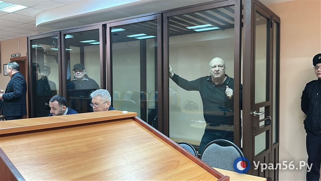 Корчагин и Саввон в зале суда 27 января 2026 года 