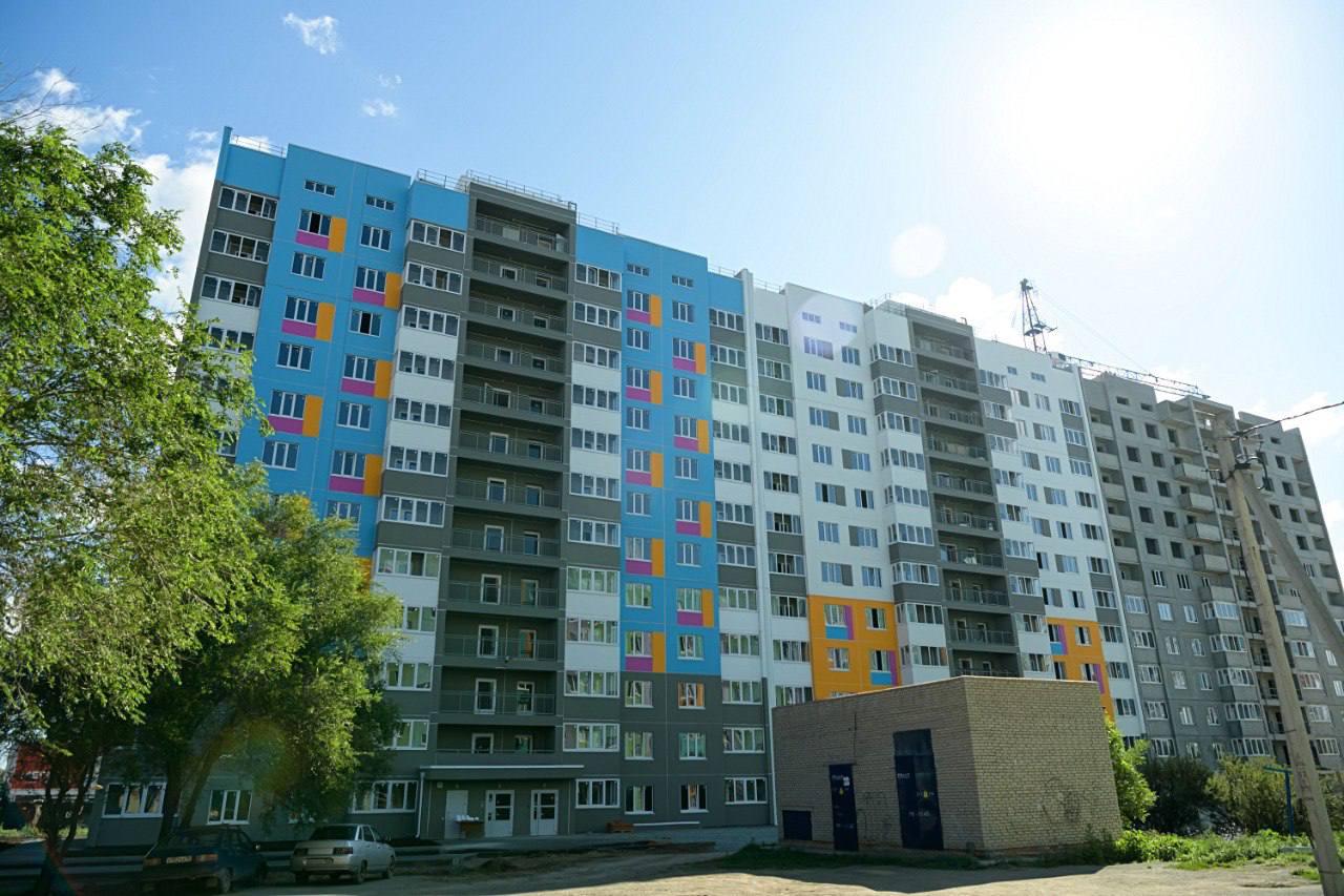 Многоквартирные дома в Оренбургской области. Фото правительства региона