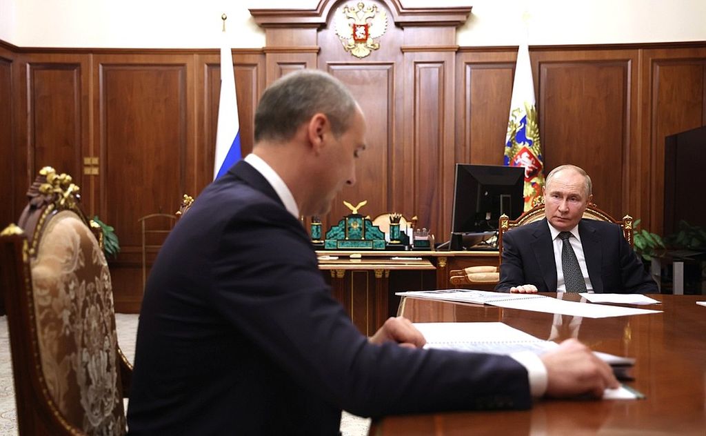 Владимир Путин поддержал Дениса Паслера перед предстоящими выборами ...