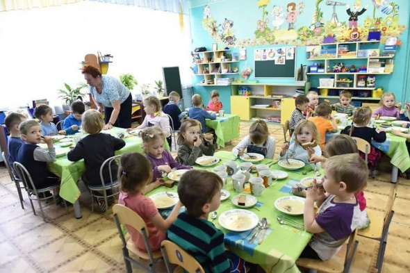 В детских садах Оренбурга подняли стоимость питания до 182 рублей