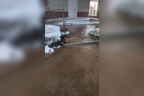 В Новотроицке устранили аварию, из-за которой 350 человек остались без водоснабжения