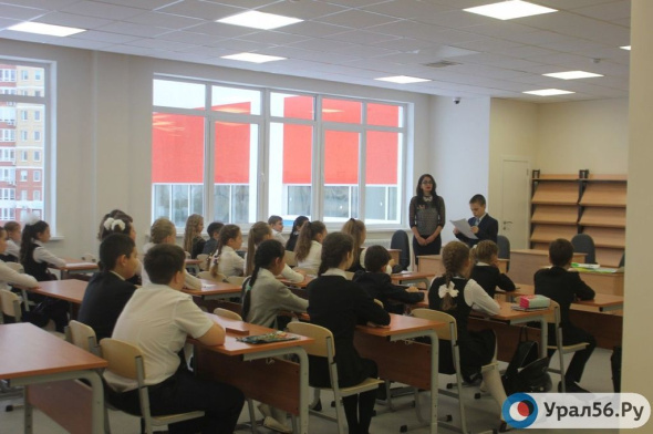Школьников Оренбургской области с шестидневным режимом 9 марта ждет учебный день 