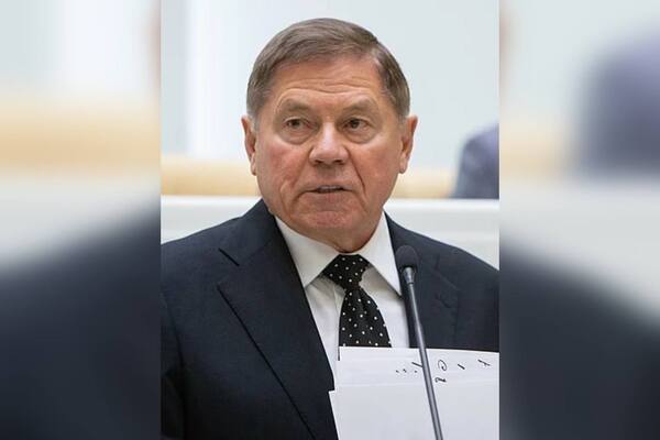 Вячеслав Лебедев. Источник: Википедия