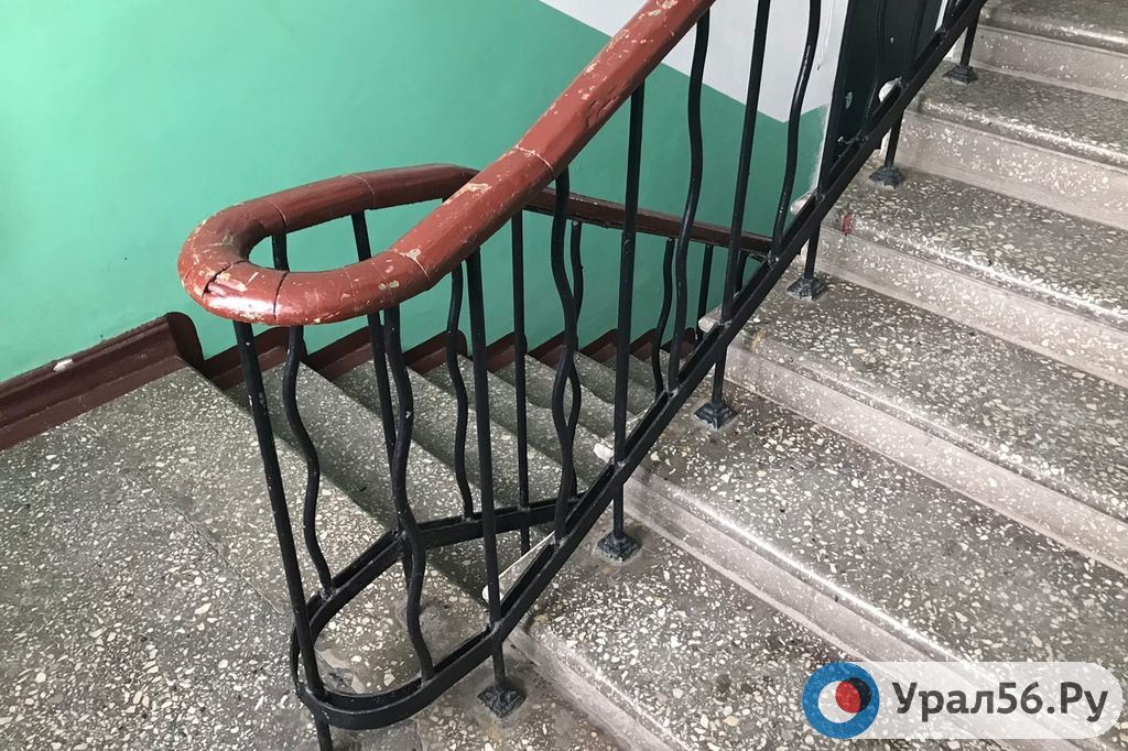 В подъезде одного из домов Оренбургской области. Фото из архива