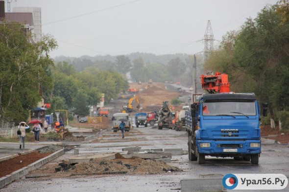 Юрист считает, что тендеры на ремонт дорог в Оренбурге ставят подрядчиков в экономически невыгодное положение