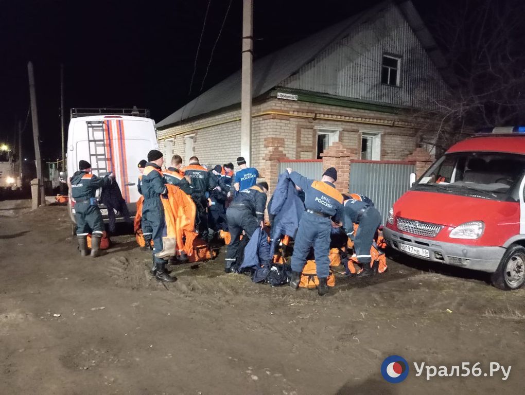 Прорыв дамбы, вой сирен, эвакуация в Орске: хронология этого тяжелого дня