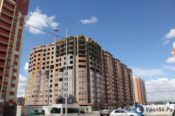 Президент РФ Владимир Путин призвал выровнять в стране цены на жилье