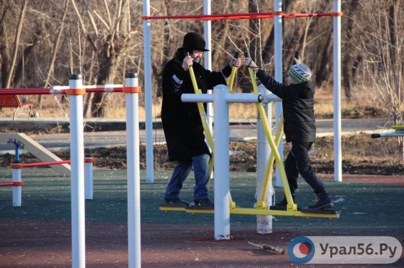Спортсменов Оренбургской области призвали не тренироваться на улице 