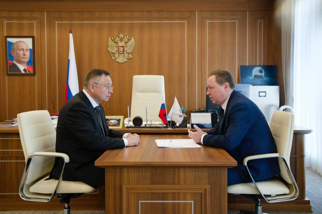 Встреча Ирека Файзуллина и Александра Полухина, фото – Минстрой РФ