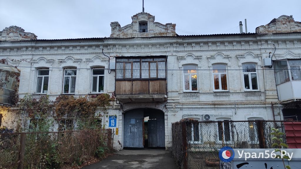 Аварийный дом на Чичерина, 15. Фото из архива