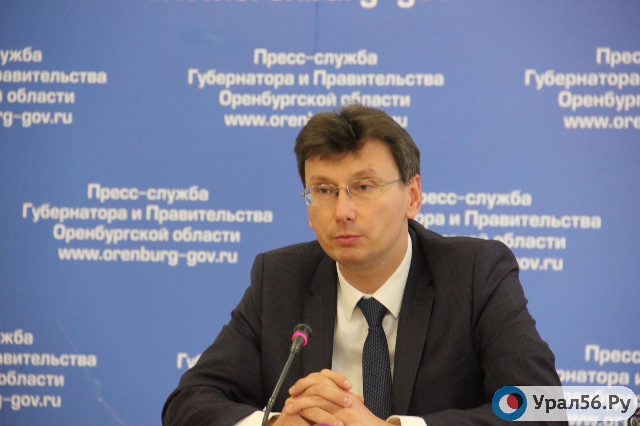 Министр образования Оренбургской области Алексей Пахомов