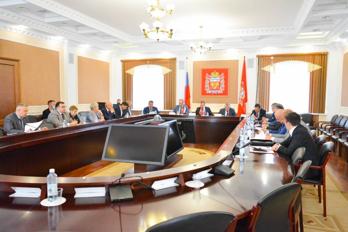 Заседания президиума регионального политсовета партии