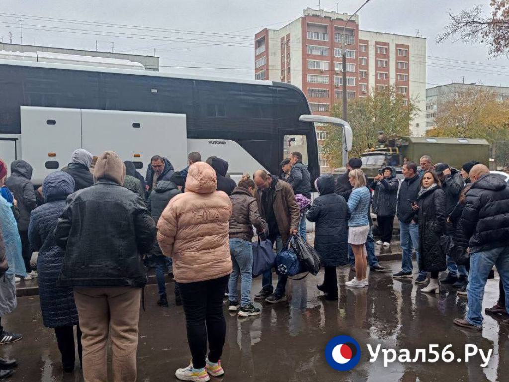 Из Северного округа Оренбурга на боевое слаживание отправились 20 человек