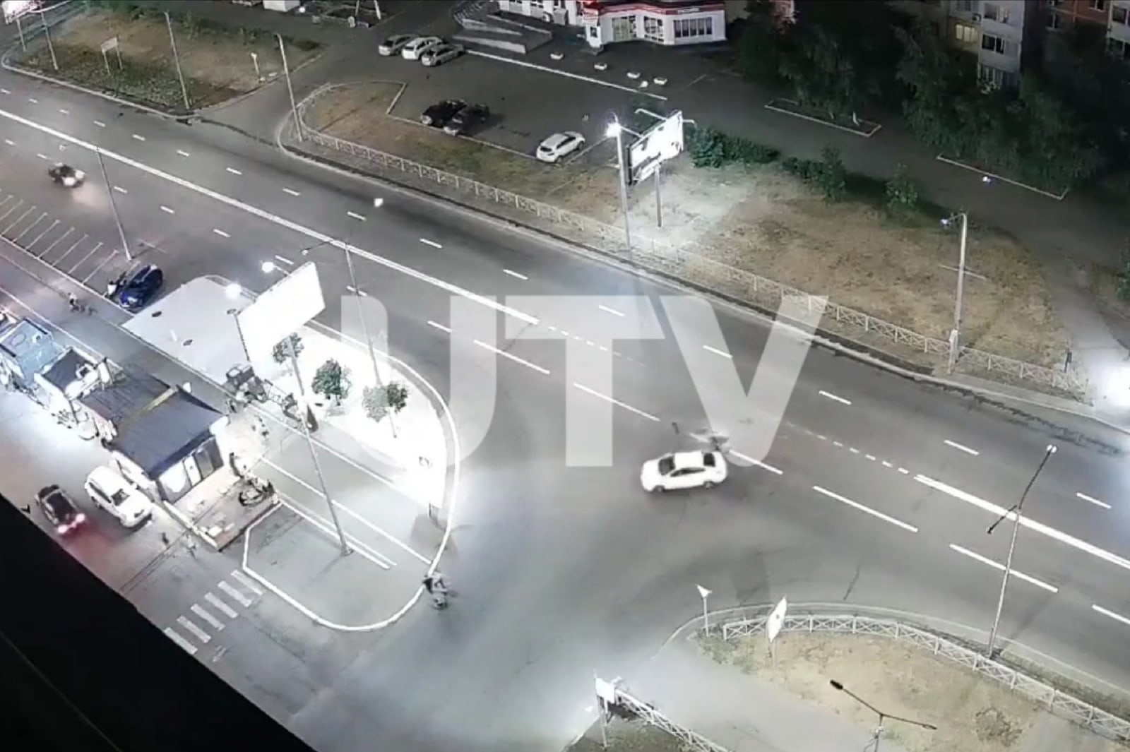 Момент столкновения мотоциклиста с Kia Rio в Оренбурге попал на видео (видео)