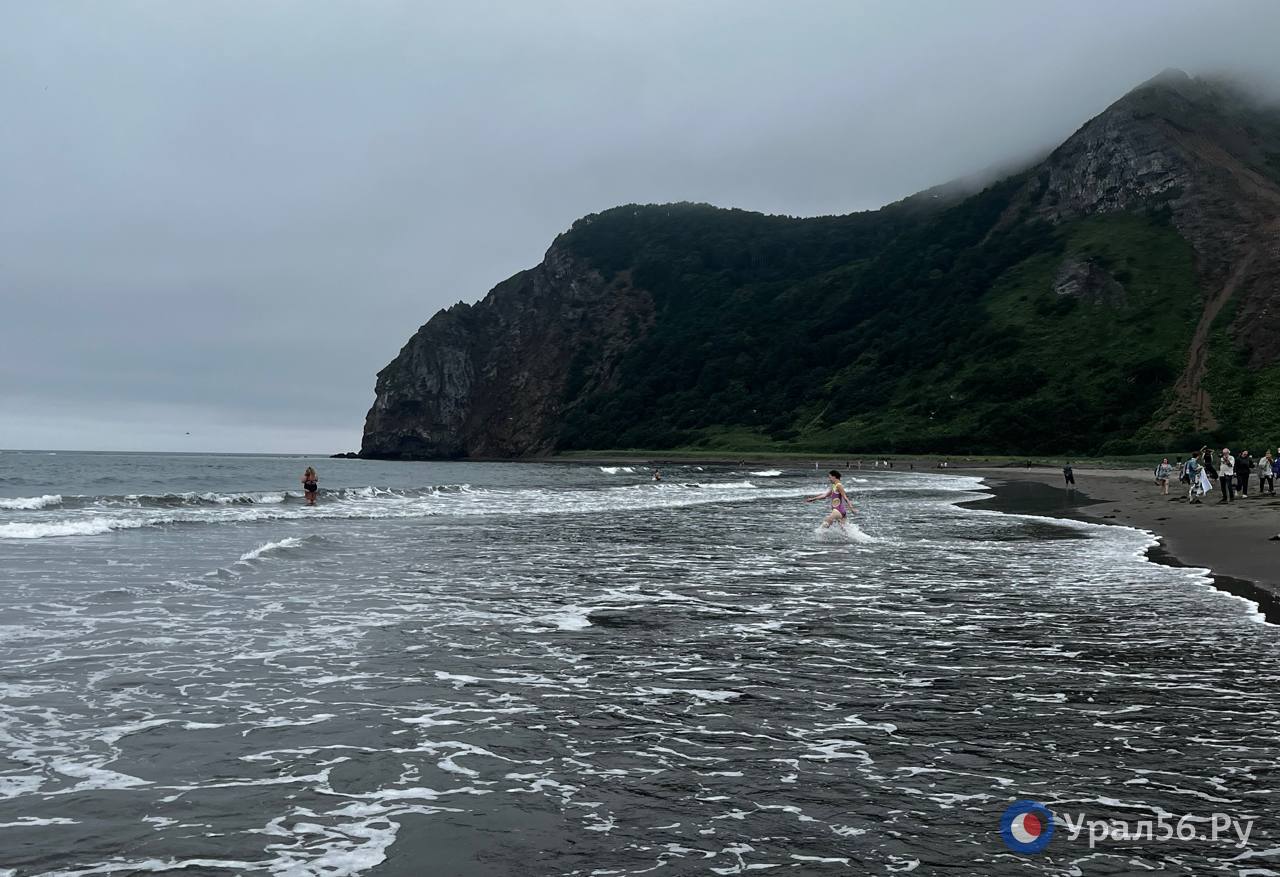 Охотское море, бухта Тихая на острове Сахалин