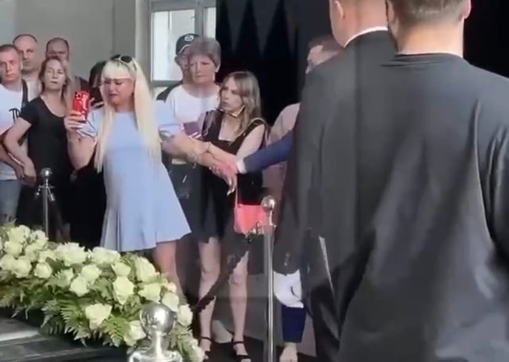 Скриншот видео