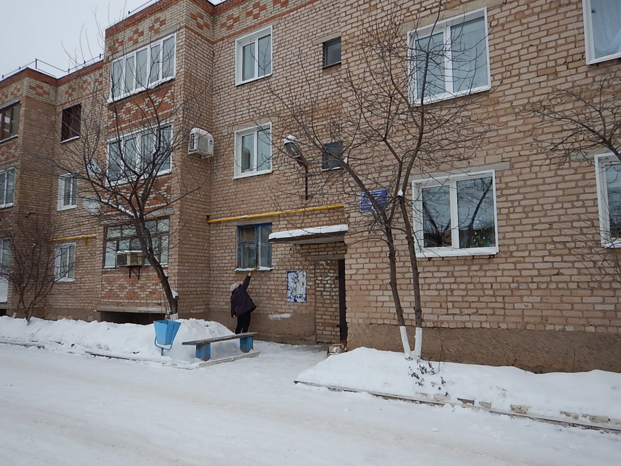 В том самом доме супругов. Фото УМВД по Оренбургской области
