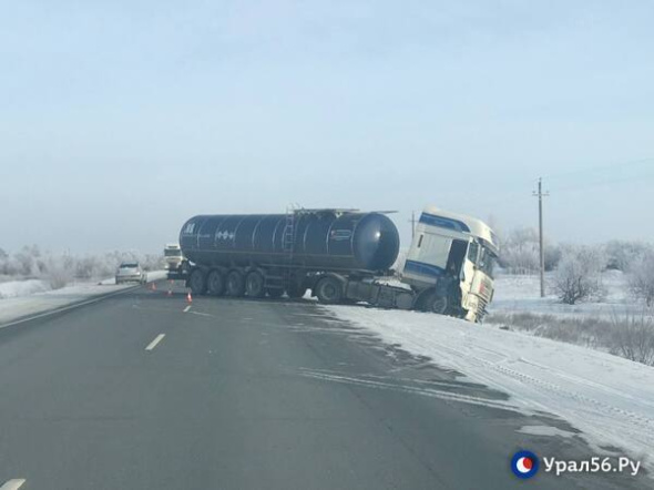 Сотрудник полиции, пострадавший в ДТП с грузовиком в Орске, пришел в сознание